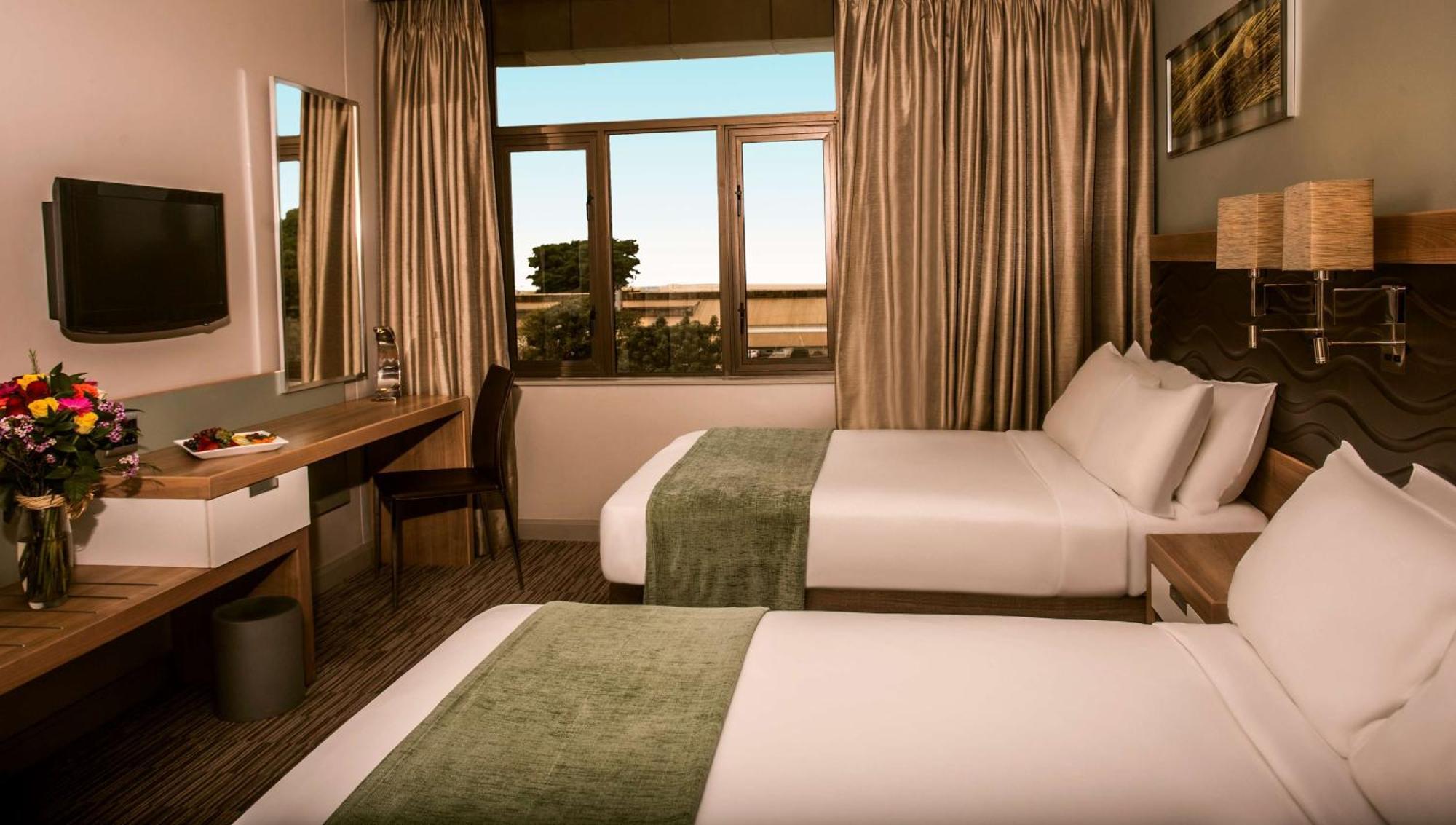 Garden Court Umhlanga Hotel Durban Exterior photo
